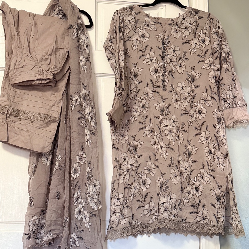 Floral Embroidered shalwar kameez